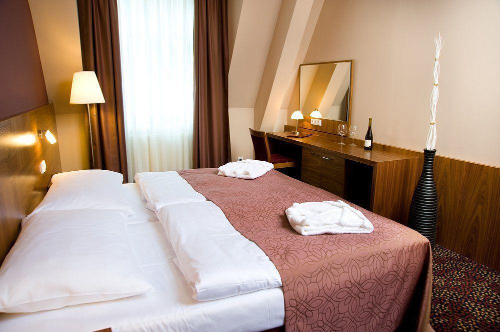 1.Republic Hotel Prague Luaran gambar